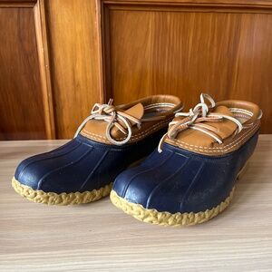 LL Bean Navy Blue Tan Mocs Mud Duck Boots